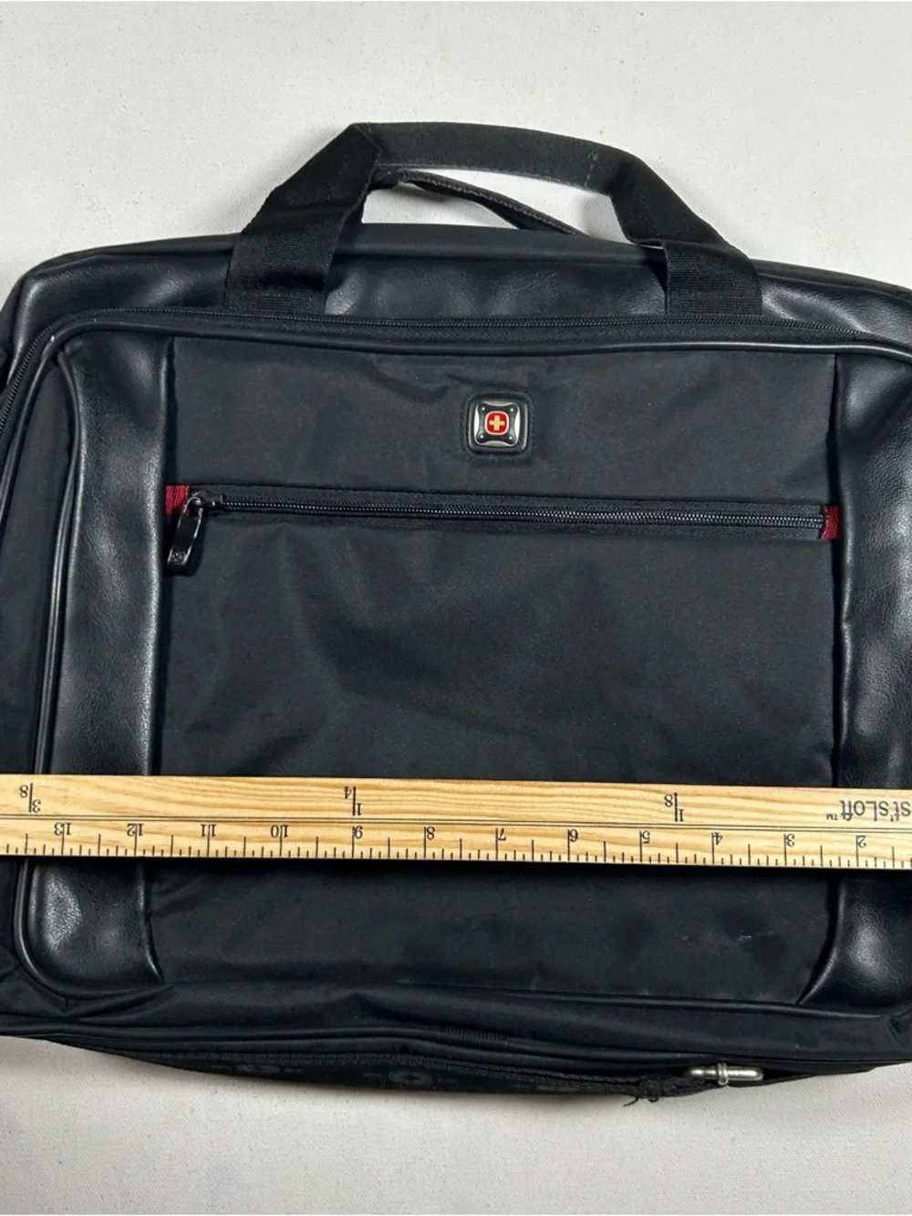 Swiss Gear Laptop Shoulder Case/Bag Strap Black Preowned